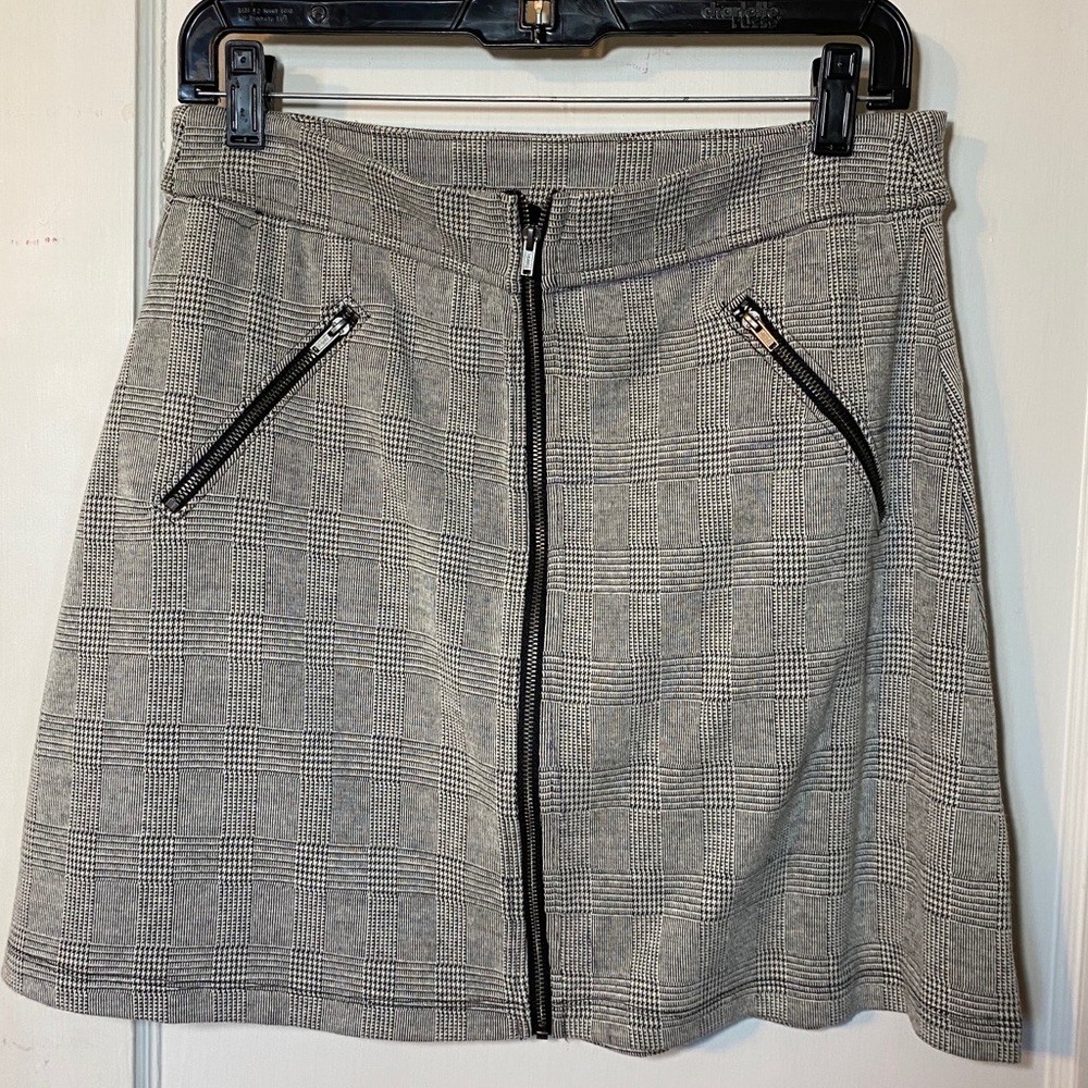 Gap plaid skirt